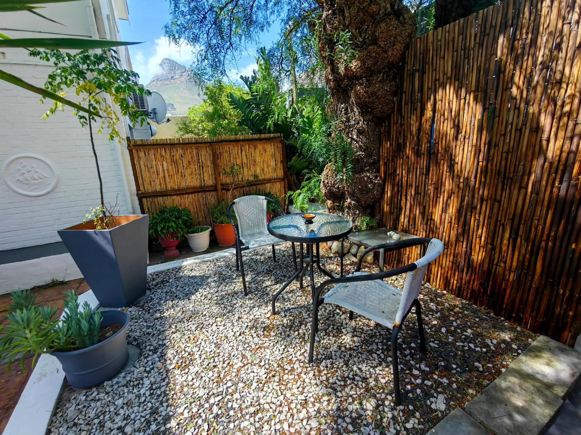 Swiss Cottage Guest House Cape Town Exterior foto